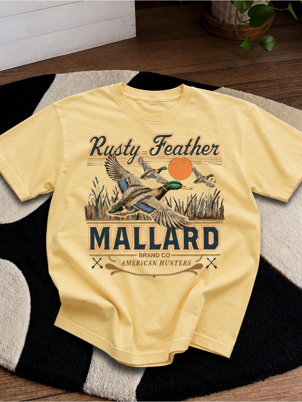 Mallard Duck Hunting Shirt, Retro Outdoor Country Graphic Tee - Unisex Casual
